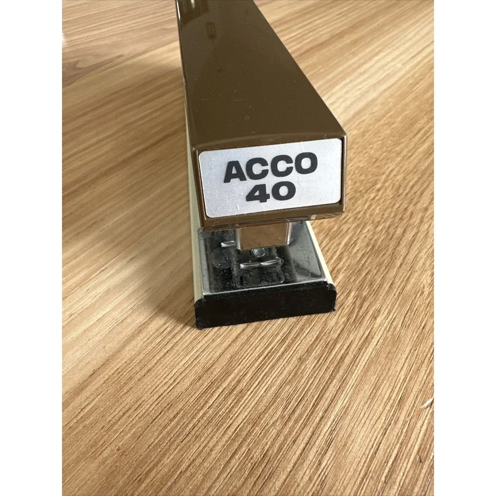 Acco 40 Vintage Stapler brown. Works great